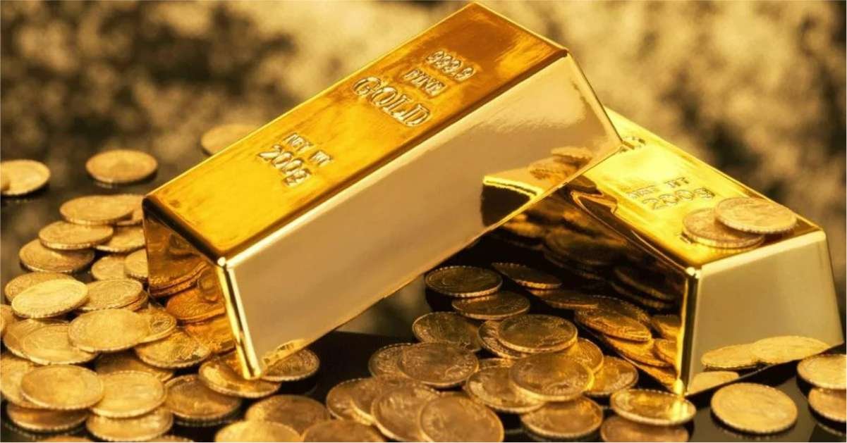 Gold Latest Rate: सोने के रेट देख कर आप भी हिल जाएंगे। जानिए सोने-चांदी के Latest Rates